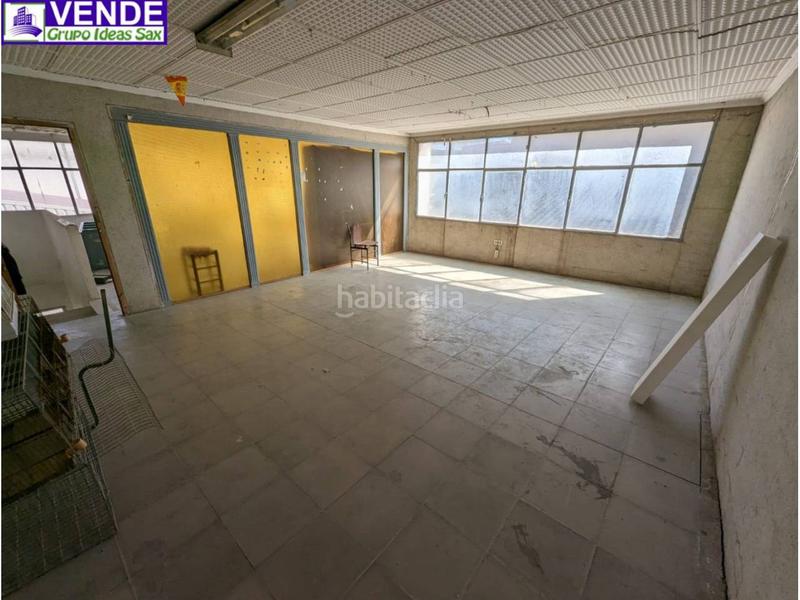 Foto dc89be94-c350-4f88-9f62-e8277b2f898a. Edificio  céntrico en venta en Sax