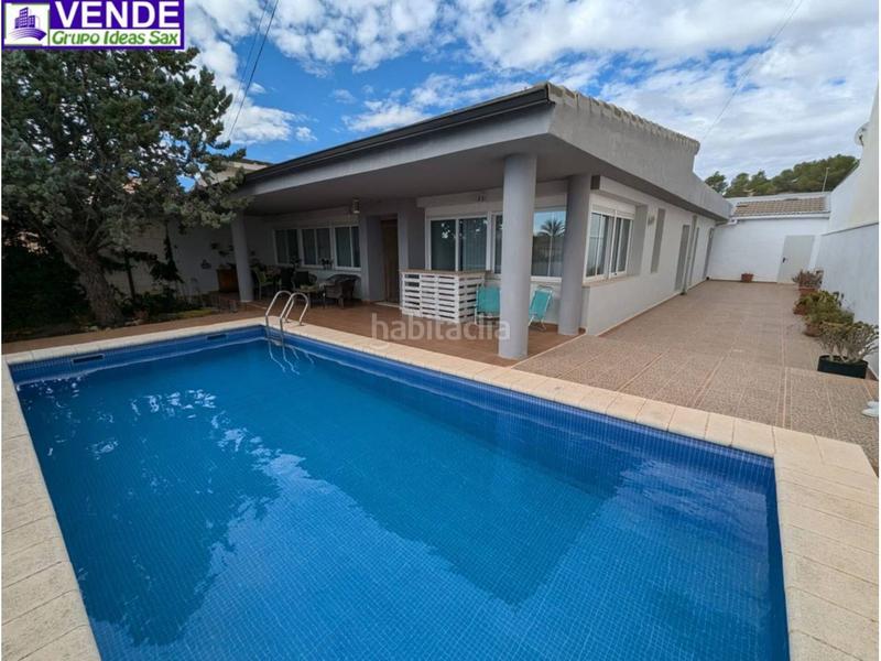 Foto 61a56c9f-296d-448d-8f70-a5ce7d84d2ce. Chalet fantastico chalet urbano en venta en Sax