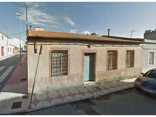 Casa adossada  Maestro granados. Gran oportunidad de inversión en sax.