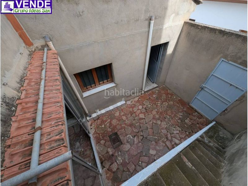 Foto 18852beb-df3e-466b-85a4-5fa463442f92. Casa adossada amb aparcament a Salinas