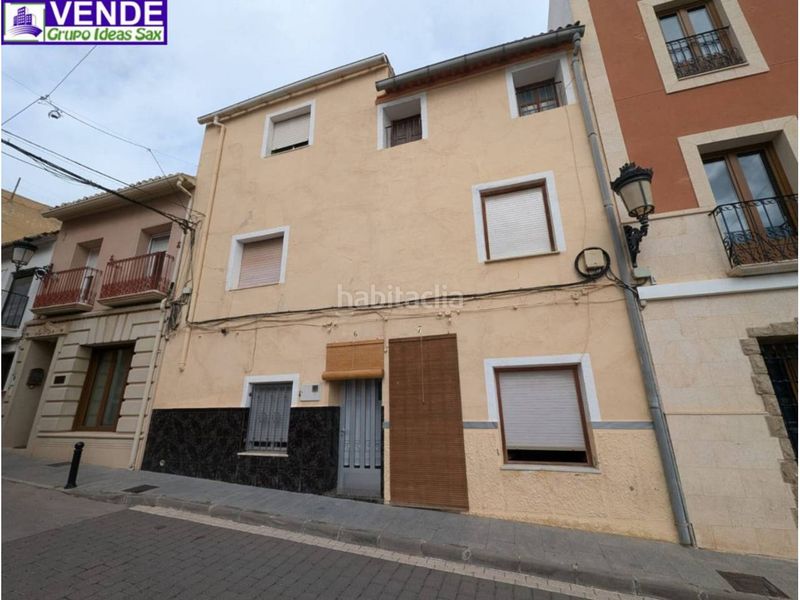 Foto da9b5cc6-866d-4d29-93a3-965a06ef652d. Casa adossada amb aparcament a Salinas