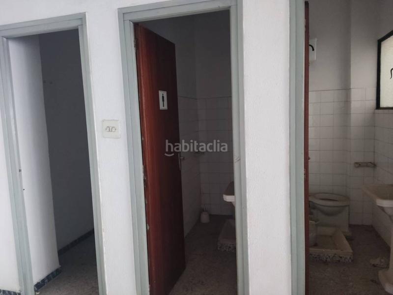 Foto ca9e3cae-0d8d-40e2-a470-af18663e7515. Edifici a Fraternidad Elda