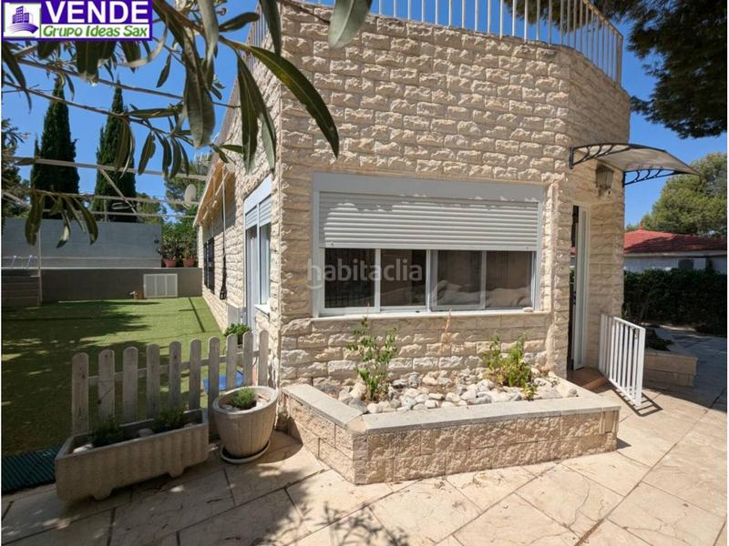 Foto d00ff273-6fb5-4e42-8bd3-226c236c6335. Masia amb aparcament piscina a Plaza Castelar - Mercado Central Elda