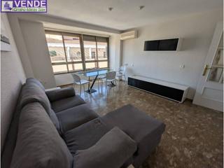 Etagenwohnung  Antonino vera. Se vende amplio piso con ascensor en zona jardín de la música de