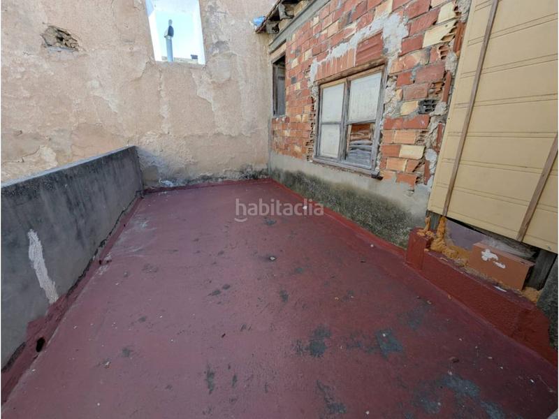 Foto fce7f9e7-317f-4b37-b4b6-eaf36f3e22b6. Nau industrial a Sax