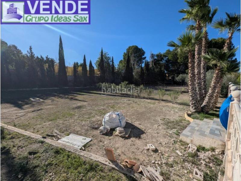 Foto 0a3f107f-e766-4b9f-af8c-eee540c5ed98. Country house with heating parking pool in Sax