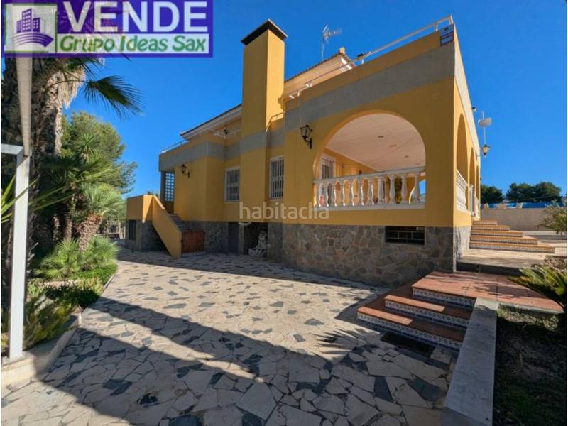 Foto 286e82d7-b9f5-4f62-91a0-5fe5670699e2. Country house with heating parking pool in Sax