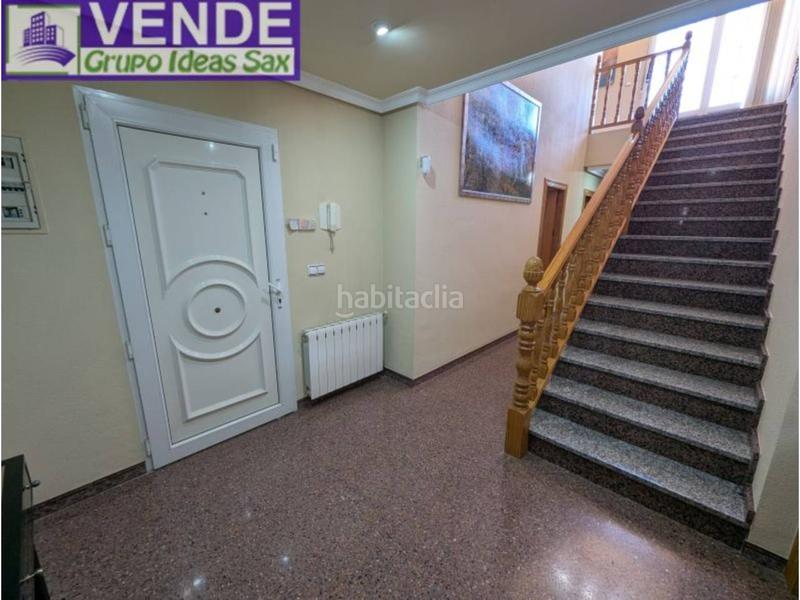 Foto 4a3d91b9-c0f9-4dbf-933d-b5948deba7c0. Country house with heating parking pool in Sax