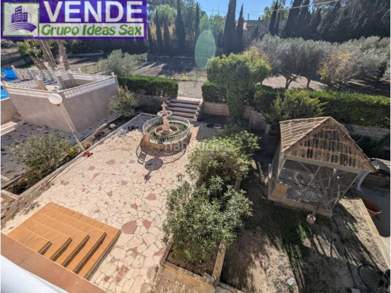 Foto a2cda33a-072d-4b08-8cb9-e1642899f39a. Country house with heating parking pool in Sax