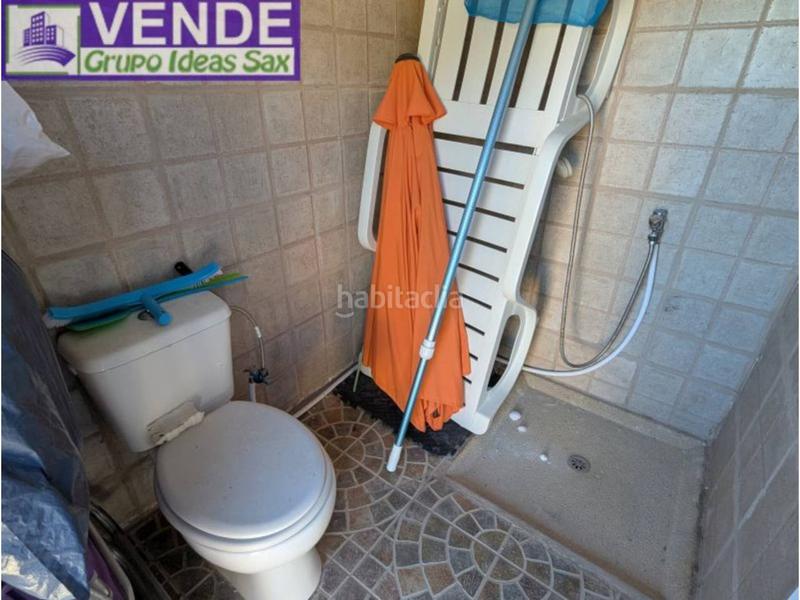 Foto d27c5793-aad3-438c-bb81-e3a8f815e871. Country house with heating parking pool in Sax