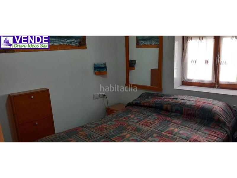 Foto 262b251a-0313-4271-83be-7e79b58cc00e. Reihenhaus in Sax