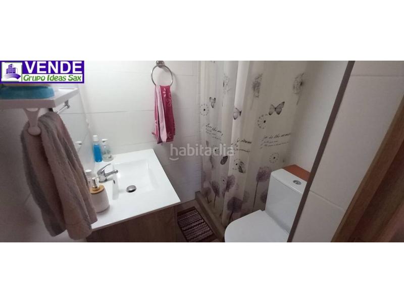 Foto fc459a0d-0a8f-48e7-8a88-a486daae4e39. Reihenhaus in Sax