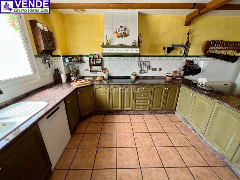 Foto 3fab600e-88d0-491e-ad20-c4a7d0c54e27. Chalet avec chauffage parking dans Sax