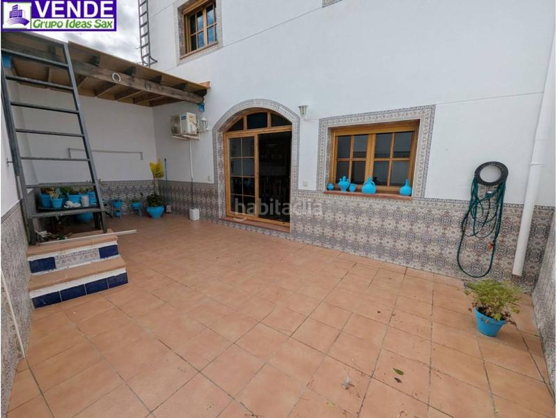 Foto b6c46d3c-16f9-49e3-82bc-5d2259abdbba. Casa a schiera con parcheggio in Sax