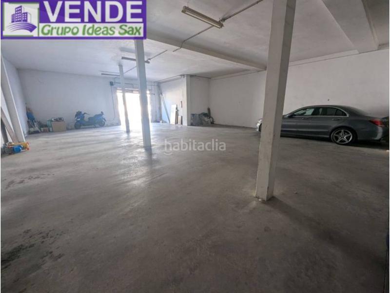 Foto 8630d1d3-40d1-403e-b552-4a7d002a7104. Nau industrial a Sax