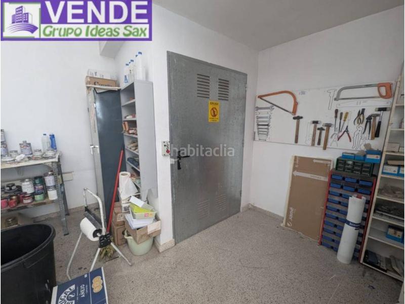 Foto 98d1ddfd-3355-4a10-9cdd-b9d7fe272003. Nau industrial a Sax