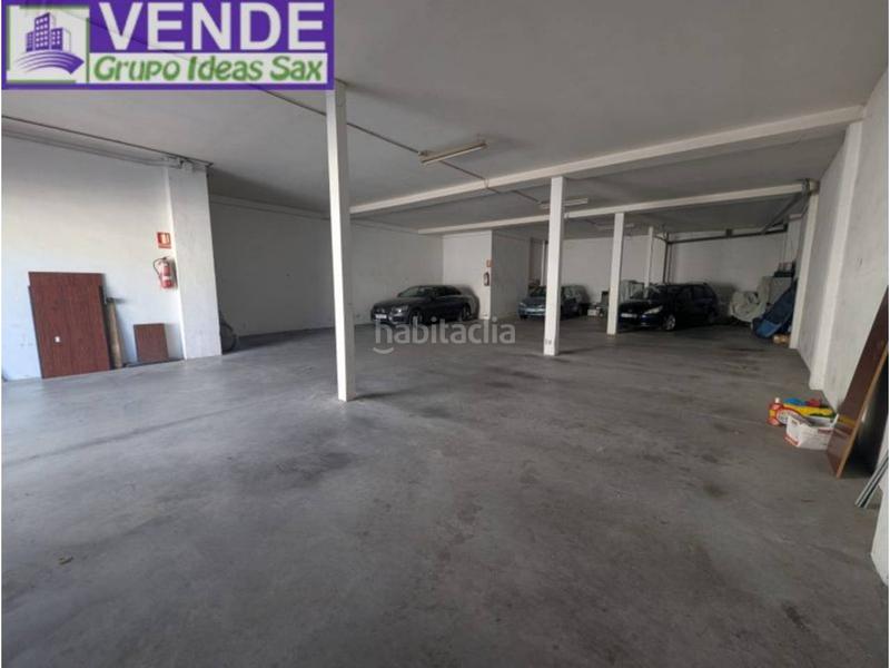 Foto eb3e3cf2-e7ed-4ed4-9bc6-9fe74963b928. Nau industrial a Sax