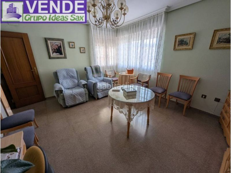 Foto 339c8ba7-2351-4b6f-a307-3fdff6b2a62a. Casa adossada a Sax