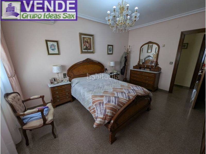 Foto 5f8498af-3d76-4a18-b7d7-2269e4a602e4. Casa adossada a Sax