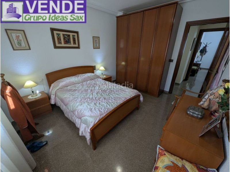 Foto 6a7af822-4447-44bc-b7da-9a5353f0e89f. Casa adossada a Sax