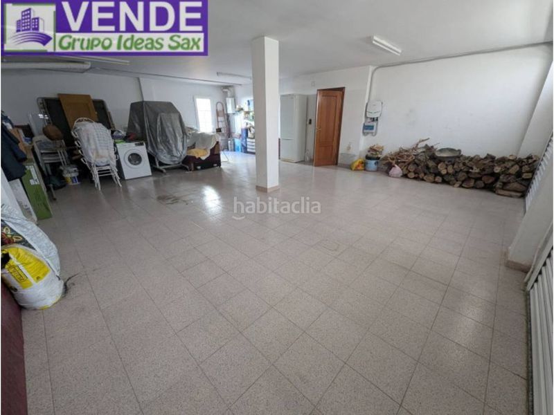 Foto b660dda3-38c1-4cbc-aa1d-d5e5339e5e15. Casa adossada a Sax