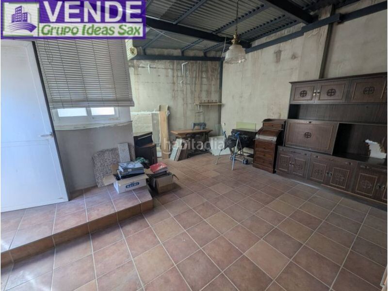 Foto 5d315717-5cfd-4cc0-9ad9-cf8fd21974b1. Casa adossada a Sax