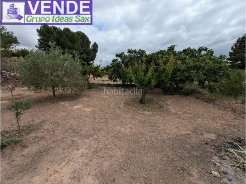 Foto 8e3234f2-7bc6-4153-ae8c-8f8a529b2596. Masia amb aparcament a Sax