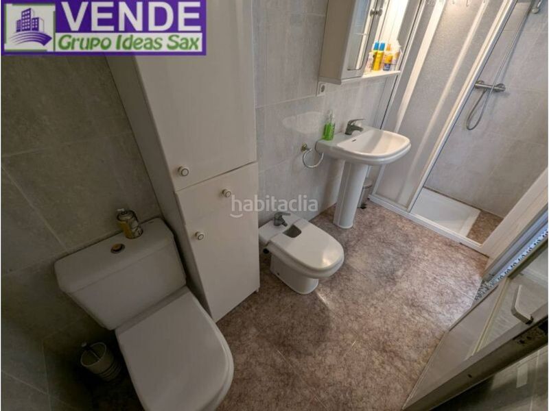 Foto 32f1e947-d9e3-40f3-8458-4d824a4b910c. Pis a Sax