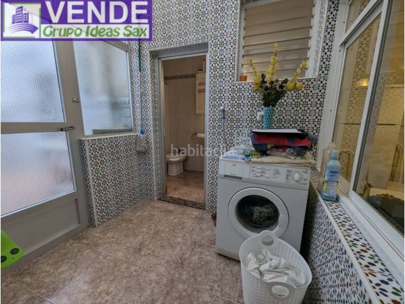 Foto 80e9b3ae-b22c-4aa8-8dfe-45517c491908. Pis a Sax