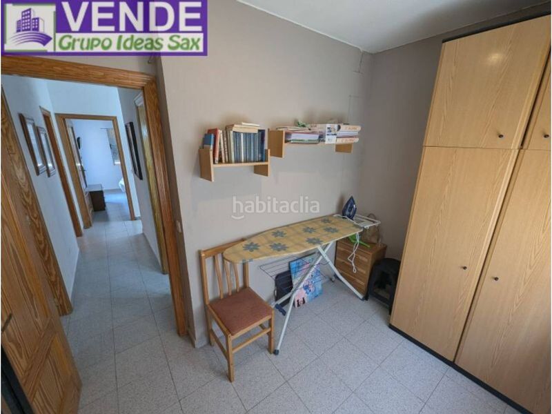 Foto cc9b0672-3aa5-40fa-831a-c8c2d22e5325. Casa adossada amb aparcament a Onil