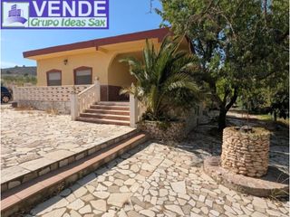 Bauernhof in Sax. Casa de camo en venta en sax