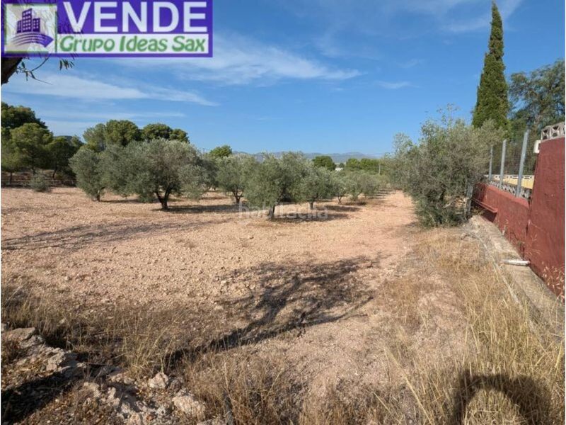 Foto be16f04b-bb5b-467a-b127-9f4e8a56537c. Masia amb piscina a Sax