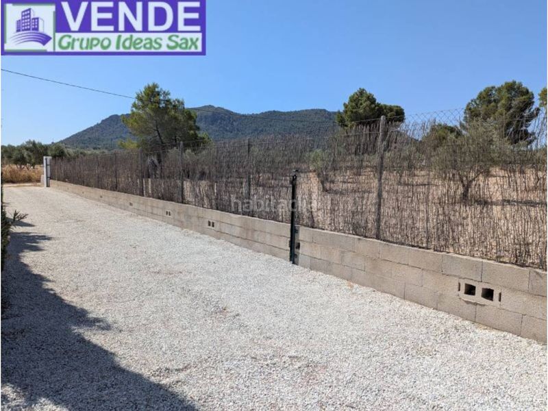 Foto 3a3d3942-d9b3-493a-8a1b-28cac8708f8b. Masia amb aparcament piscina a Sax