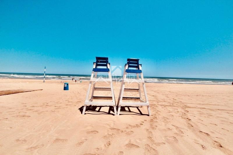 Foto 24be878e-e8fa-419c-a10b-bbf92de5aef8. Local comercial a Plaza Elíptica - República Argentina Gandia