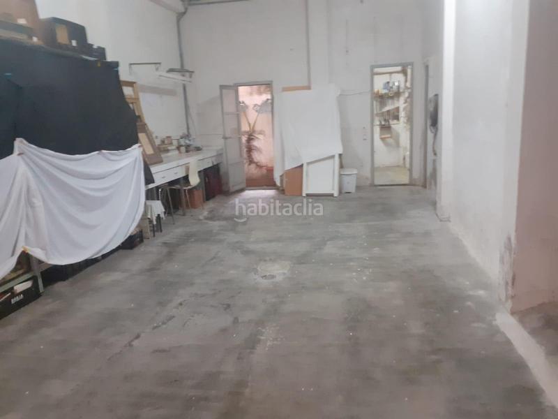 Foto 4366f598-3ca5-43b0-9e7a-471dfc1c2256. Local comercial a Plaza Elíptica - República Argentina Gandia