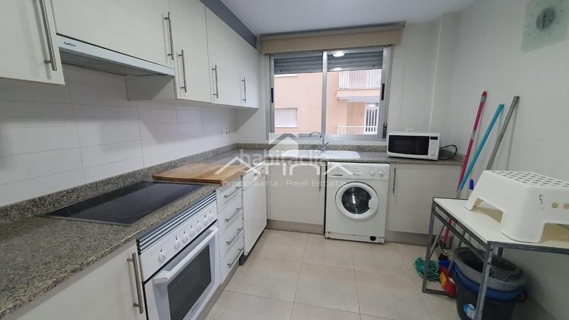 Foto b77e7756-53ec-4513-81c2-e9d0949edd61. Apartamento  situado en segunda línea playa a solo 100 metros del mar, en Daimús