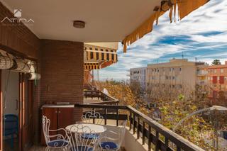 Apartament a Montañar-El Arenal. Apartamento para reformar a escasos metros de la primera línea d