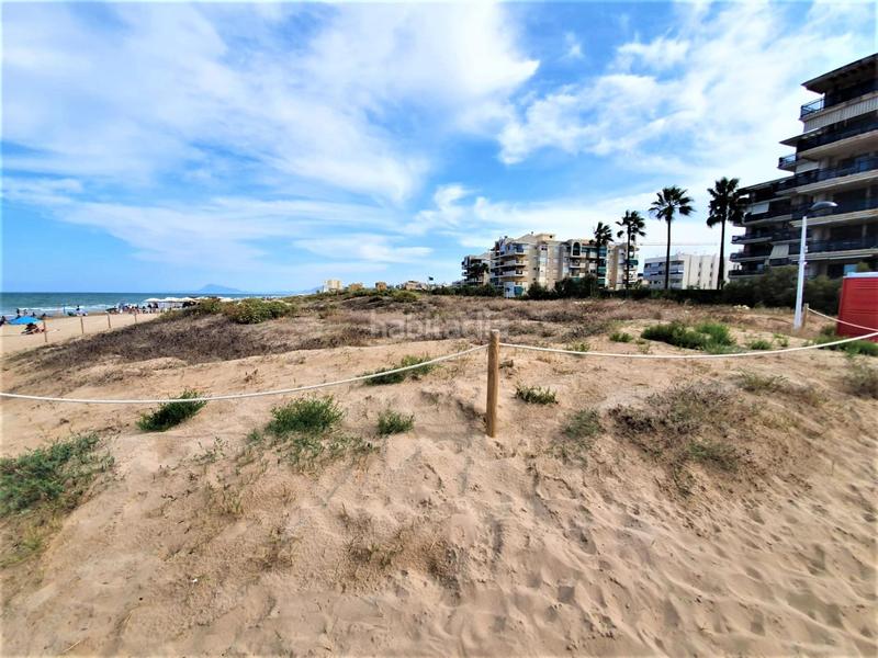 Foto d1f35fc8-19f0-43bc-b919-4a986c189cb4. Apartamento encantador apartamento, ubicado en la tercera línea de la playa y a solo 150 metros del mar en Daimús