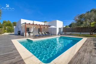 Chalet à La Granadella - Costa Nova. Villa reformada en una sola planta en la zona de costa nova, jav