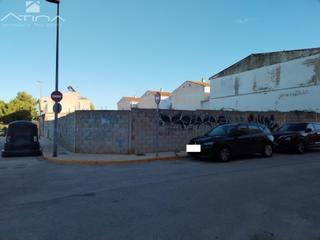 Terreny residencial a Palma de Gandía. Terreno urbano en palma de gandia con una superficie total de 64