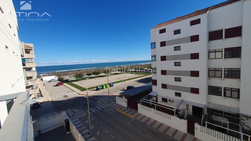 Foto b7178e2e-f181-46c2-baff-7e8b36c1fa02. Apartamento espectacular apartamento con vistas al mar en el corazón de la playa a solo 50m del mar en Daimús