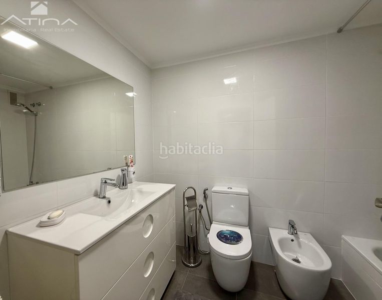 Foto b2c4f346-958a-44be-9934-9cc3c6d000e2. Apartamento  junto al puerto a solo 280m del mar en Dénia