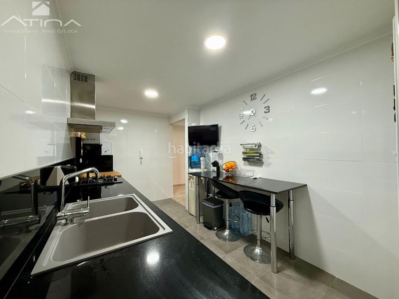 Foto d16cd270-b692-4b1e-9f7d-1d685333d281. Apartamento  junto al puerto a solo 280m del mar en Dénia