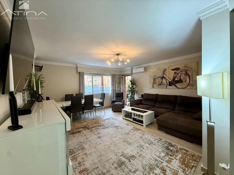 Foto d82805da-e1ec-4a6a-a115-ead3ce9ced4a. Apartamento  junto al puerto a solo 280m del mar en Dénia