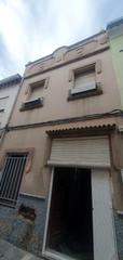Casa a Bellreguard. Casa en el centro de bellreguard, cerca de todos los servicios y