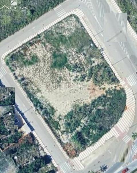 Foto 79ba3b97-61c6-4b6e-a1fe-a48921751fd3. Wohngrundstück in Daimús