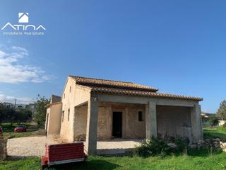 Chalet à Gata de Gorgos. Encantadora finca tradicional con vistas al montgó