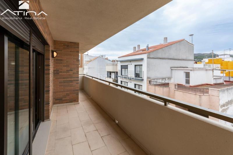 Foto 05265473-788d-4054-8a7b-9f0440022272. Àtic amb calefacció aparcament a Centro Histórico Gandia