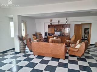 Casa a Xeresa. Encanto mediterráneo a los pies de la montaña y a un paso del ma