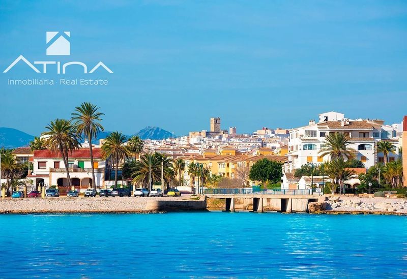 Foto cd5593d8-fd48-4836-9adc-ae54a2f03ef2. Xalet amb aparcament piscina a Puerto Xàbia